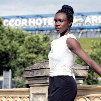 Le Vital Corps Salon