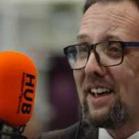 Al Kingsley chats to Russell Prue