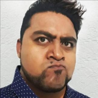 EngelCastiando desde la UP