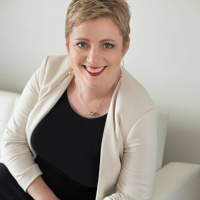 Tips on Sharing Your Story with the World Featuring Linda Reed-Enever