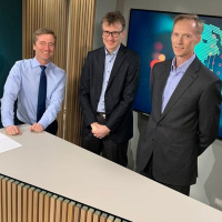 Svakere globalt - bra fart lokalt