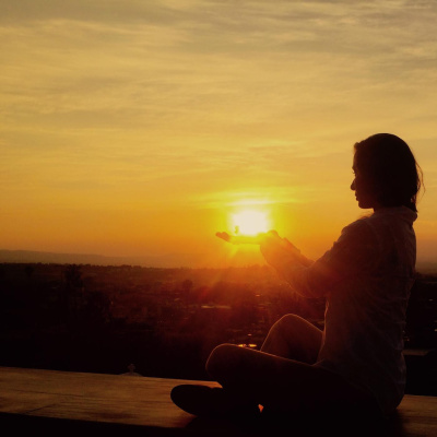 Meditaciones Con Mayra Cadengo