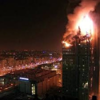 La maldición del Windsor: Las teorías sobre el incendio que nadie quiere que sepas