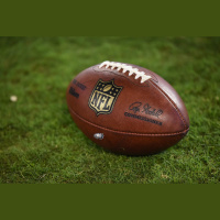 Locked On Eagles 10.16.17 - NFL Power Rankings, Pick a Prospect