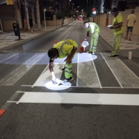 Iniciados los trabajos de repintado de señalización viaria en distintas localizaciones del municipio
