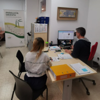 `Andalucía Orienta´ de Rincón de la Victoria supera el millar de atenciones a personas desempleadas