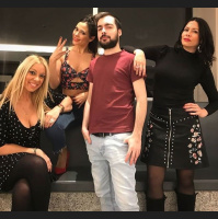 Sorprende a su novia con los chicos de Ponte a Prueba