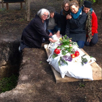 Audio Article: Natural Funerals