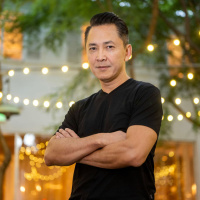Viet Thanh Nguyen: A Man of Two Faces
