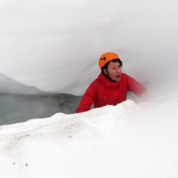 Dinglar i glaciärspricka, plockar hjortron och fryser i minus 54