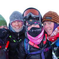 Fjällradio! sover ute mitt i vintern och glider på exklusiv is