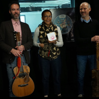 L’intégral : Piers Faccini en live, l’autrice Maboula Soumahoro et la Bibliothèque Chimurenga