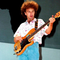 Cumple de John Deacon