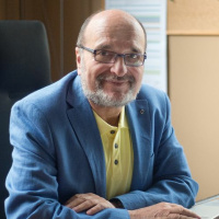 Gábor Bojár: They control the entire economy