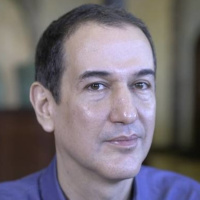 Entrevista a Roberto Santiago en Página Dos - Ana (Planeta)