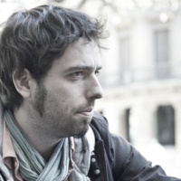 Entrevista a Pablo Martín Sánchez en Página Dos - Tuyo es el mañana (Acantilado)