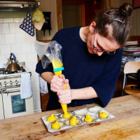 Historien om aquafaba och hur du bakar perfekta veganska kakor