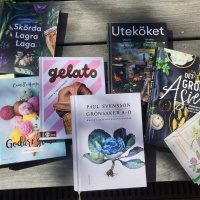 Nya kokböcker - utekök, glass, vilda växter, vegansk och asiatiskt