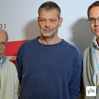 Roman Schatzin Maamme-kirja: Heikot sortuu nelostiellä - suomalainen tieliikenne ja sen tulevaisuus