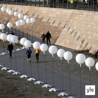 Berliinin muurin tilalle nousee nyt uusia muureja