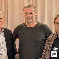 Roman Schatzin Maamme-kirja: Huijarien armoilla