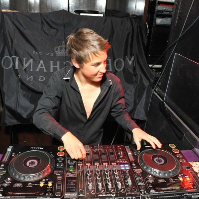 Peachy Stars Podcast