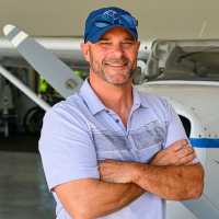 Episode 186: EPA avgas ruling HGTV personality and pilot Bryan Baeumler