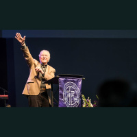 Heart Comes Before Head: Seeing and Savoring the Glory of God in Scripture