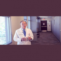 Dr. Barry Ramo chats w/ Carlos  Kiki about project Heart Start.