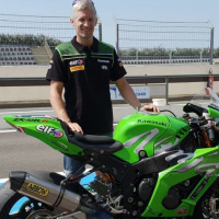 Prog. 111.- David Checa / Especial Neumáticos