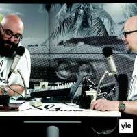 Aki Pyysing pelasi lapsena korttia vanhemmilta salaa: Välillä jouduttiin pelaamaan pommisuojissa