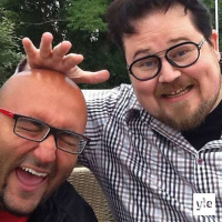 Pete Poskiparta: Huumori on paras kaveri matkalla kalmistoon