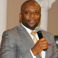 Patrick Mande - Les bénéfices de la pratique de l’honneur au prophète