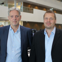 Hvem har ret. Centralbankerne eller markederne?