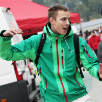 Inženirske rešitve in pogled na dirkanje