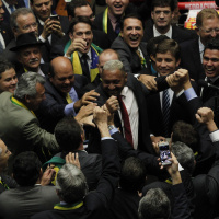 Publicidade alterou relação dos brasileiros com a política