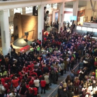 Blast off! @astro_timpeake heads to space! -- While Kids Cheer At the Science Museum