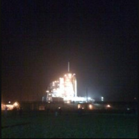 Tired but content: the #spacenomad finally gets to glimpse shuttle Discovery #nasatweetup 