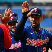 The bats came alive as the Twins won another series in Tampa