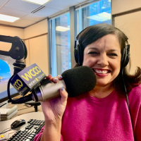 Vineeta Sawkar meets Henry Lake for the first time!