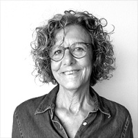 Entrevista a Isabel Alba, autora de «Tortugas» (ACANTILADO) 7-12-2024