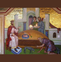 Predikan: Vem döljer sig bakom masken?