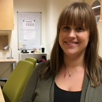 Nuoret ottavat vanhat hevoskyythiin, Lotta gillar inte nytt, meänkielipepp, öppenvård avlastar socialen