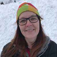 Vi snackar om sociala medier hela programmet. Och så får du höra ny musik.