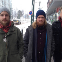 Reggae och hockey över landsgränserna i Tornedalen