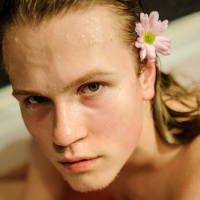 På resa med naken Dennis Kalla / Alasti matkala Dennis Kallan kans