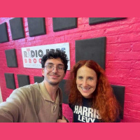 DLG347 Reasons why Guillaume Mourere values his friendship with Max Randall, fellow host of Metro Artcast