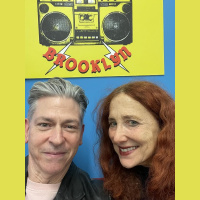 DLG336 Comedian David Mills returns to visit Dr. Lisa with lots of exciting news since his last visit in March 2023