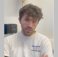 DLG0425 Comedian Nick Viagas has too much of what most guys want.