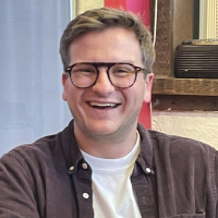 DLG2425 Gavin Rogers is hilarious and taught me a lot about gratitude.